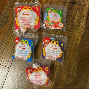 NWT Vintage 2000 McDonald’s Sanrio Hello Kitty Toy Lot of 5 Happy Meal 1,2,3,4,6